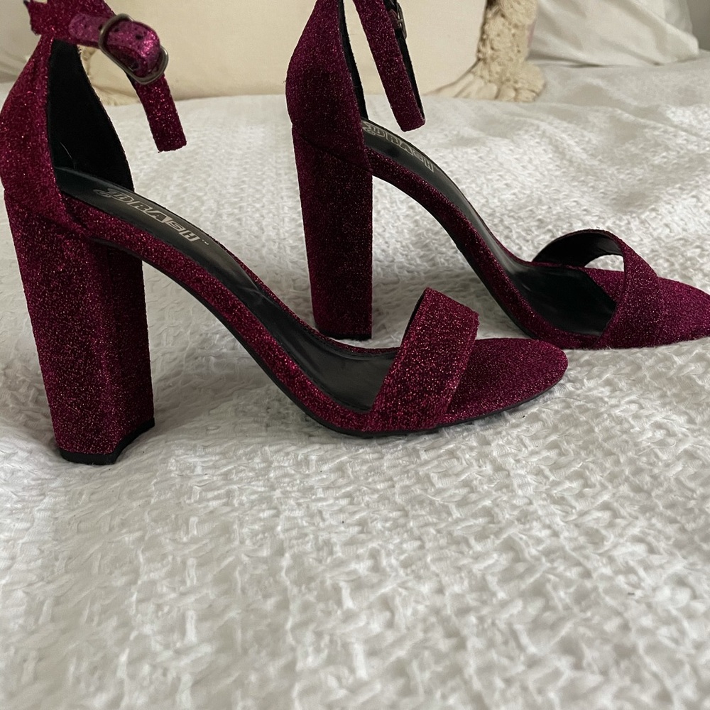 Brash Sparkly Magenta Chunk Heel Size 7 - Picture 4 of 10